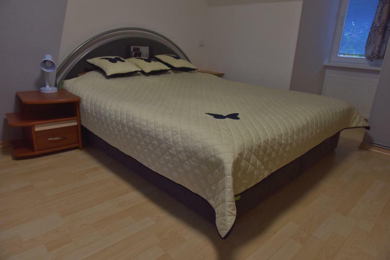 Jurmala Guest House Markiza ภายนอก รูปภาพ