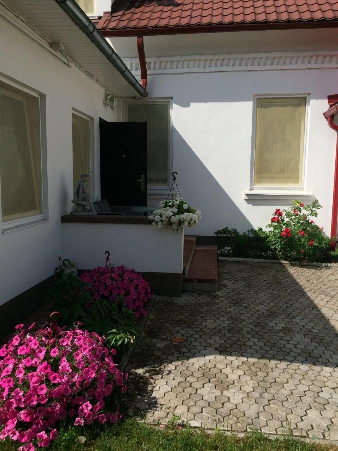 Jurmala Guest House Markiza ภายนอก รูปภาพ